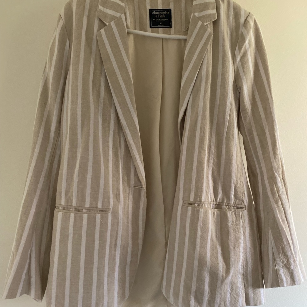 Abercrombie and Fitch linen stripe blazer